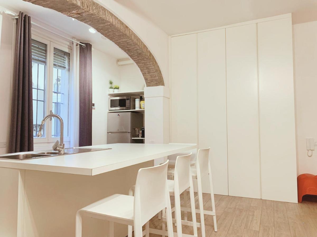Premium Apartment In The City Center - Via Orfeo 12 Bologna Exteriör bild